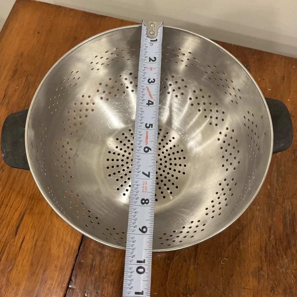 Vintage Farberware Stainless Steel Colander Strainer Black Handles Footed 9.5x6